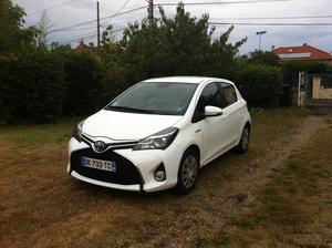 TOYOTA Yaris Hybride 100h Dynamic