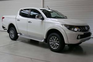 MITSUBISHI L200 DOUBLE CABINE 2.4 DI-D 181 INTENSE