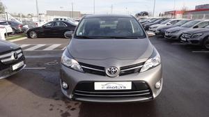 TOYOTA Verso FEEL! SkyView D-4D Places + JA 16