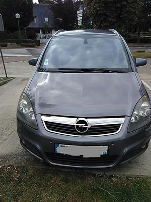 OPEL Zafira 1.9 CDTI - 150 FAP Cosmo Pack