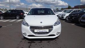 PEUGEOT 208 Access PureTech 68 5P