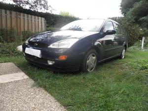 FORD Focus Clipper 1.6i Ambiente