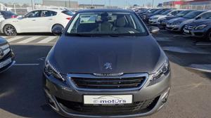 PEUGEOT 308 Allure BlueHDi 120 + Jantes 17