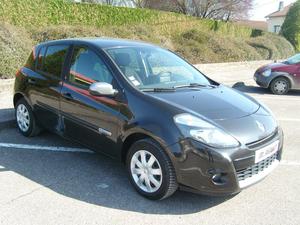 RENAULT Clio III (2) 1.2 TCE 100 DYNAMIQUE TOMTOM 5P EURO5