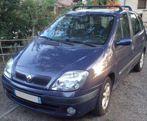 RENAULT Scénic 1.9 DCI - 105 Dynamique