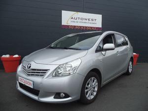 TOYOTA Corolla Verso 126 D-4D SKYVIEW CONNECT 7PL