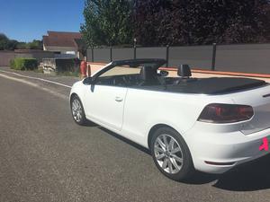 VOLKSWAGEN Golf Cabriolet 1.6 TDI 105 FAP Carat