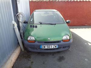 RENAULT Twingo II CH