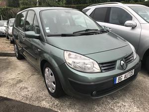 RENAULT Grand Scenic v Confort Expression