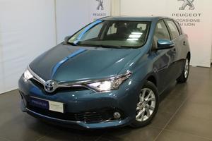 TOYOTA Auris 100 VVT-i Dynamic Km