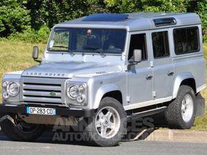 Land Rover Defender Station Wagon 110Wagon gris clair
