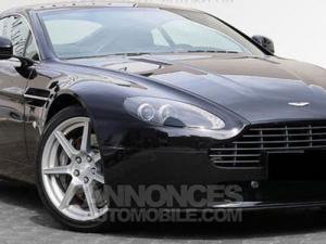 Aston Martin V8 Vantage onyx black métal