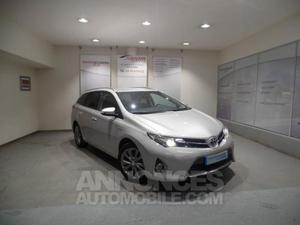Toyota AURIS TOURING SPORTS HSD 136h Business gris