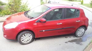 RENAULT Clio III dCi 70 eco2 Tom Tom Edition