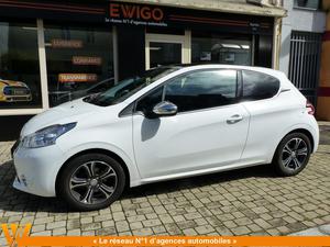 PEUGEOT  VTi 82ch BVM5 Allure