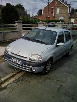 RENAULT Clio 1.4i RXE