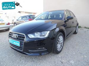 AUDI A3 1.6 TDI 105ch Ambiente km !