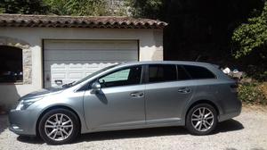 TOYOTA Avensis SW 150 D-4D FAP SkyView Edition