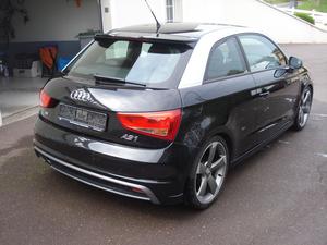 AUDI A1 1.6 TDI 105 S line Edition