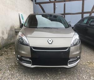RENAULT Scénic 1.6 dCi 130 ch energy Bose attelage