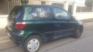 TOYOTA Yaris 1.0i Linea Sol