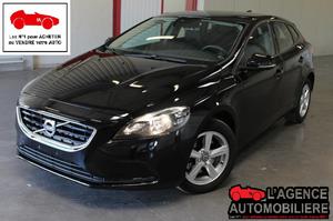 VOLVO V40 D ch Momentum Business