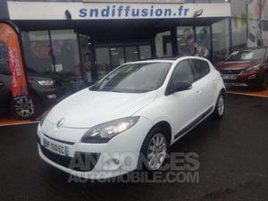 Renault MEGANE III 1.5 DCI 110 EDC EXPRESSION TOIT PANO