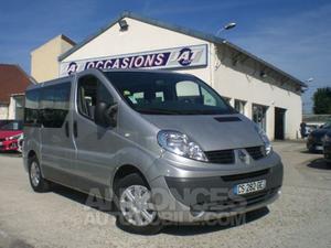 Renault TRAFIC II GENERATION 2.0 DCI 90CH 8 PLACES gris