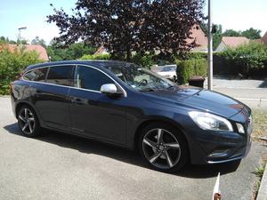 VOLVO V60 BUSINESS D ch AWD Momentum Business