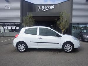 RENAULT Clio III SOCIETE 1.5 DCI 75CH AIR ECO² 3P