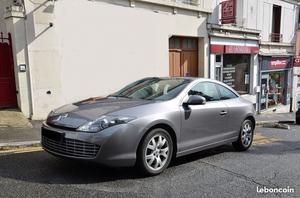 RENAULT Laguna Coupé 2.0 dCi 150 Black Edition