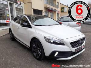 VOLVO V40 Dch Momentum