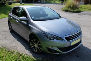 PEUGEOT  PureTech 130ch S&S BVM6 Allure