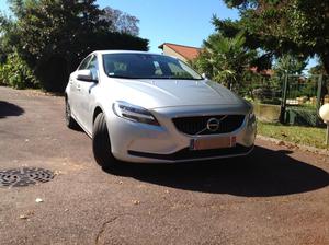 VOLVO V40 Business D Momentum Business Geartronic A