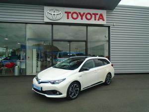 TOYOTA Auris HSD 136h Salomon