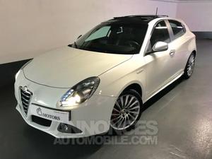 Alfa Romeo GIULIETTA v T-jet Exclusive SetS BVM6 blanc