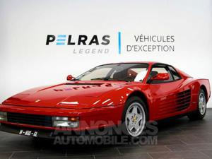 Ferrari Testarossa rouge