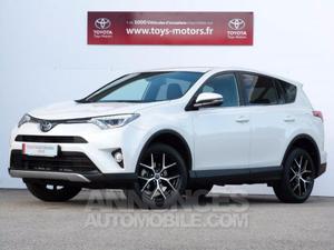 Toyota RAV D-4D Design 2WD blanc nacre