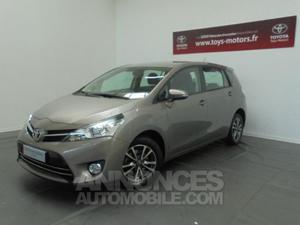 Toyota VERSO 112 D-4D Dynamic 5 places marron