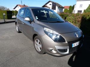 RENAULT Scenic III TCe 130 Dynamique