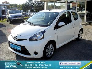 TOYOTA Aygo 1.0 VVT-i 68ch Dynamic 3p (A)