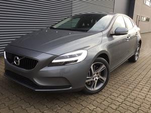 VOLVO V40 DCH MOMENTUM BUSINESS GEARTRONIC