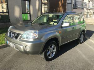 NISSAN X-Trail 2.0 Luxe A