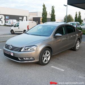 VOLKSWAGEN Passat TDI 140 Design Edition Quattro