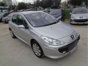 PEUGEOT  HDi110 Executive Pack 5p