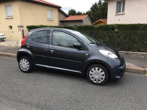 PEUGEOT  HDi 54ch BLUE LION Trendy