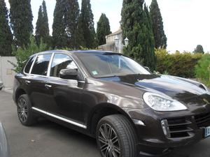 PORSCHE Cayenne 3.0D V6