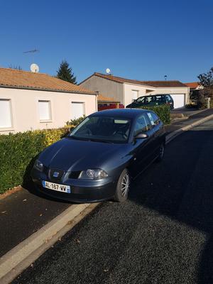 SEAT Ibiza 1.4i 16v 75 Blue Edition