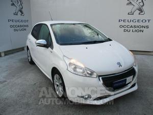 Peugeot  e-HDi FAP Style 5p blanc banquise