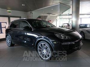 Porsche Cayenne 958 S noir metal